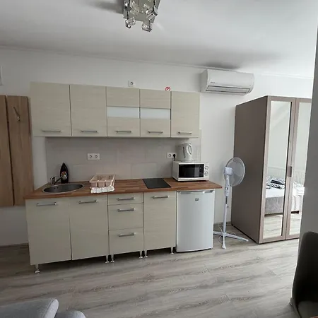 Silver Lelle Apartment *